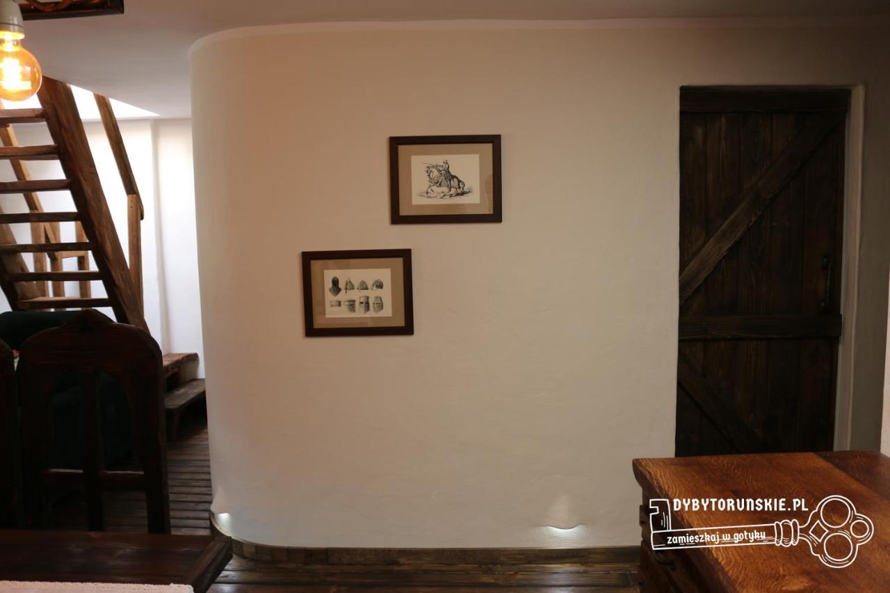 Gotyk Na Dotyk Z Tarasem Na Dachu Apartment ทอรูน ภายนอก รูปภาพ