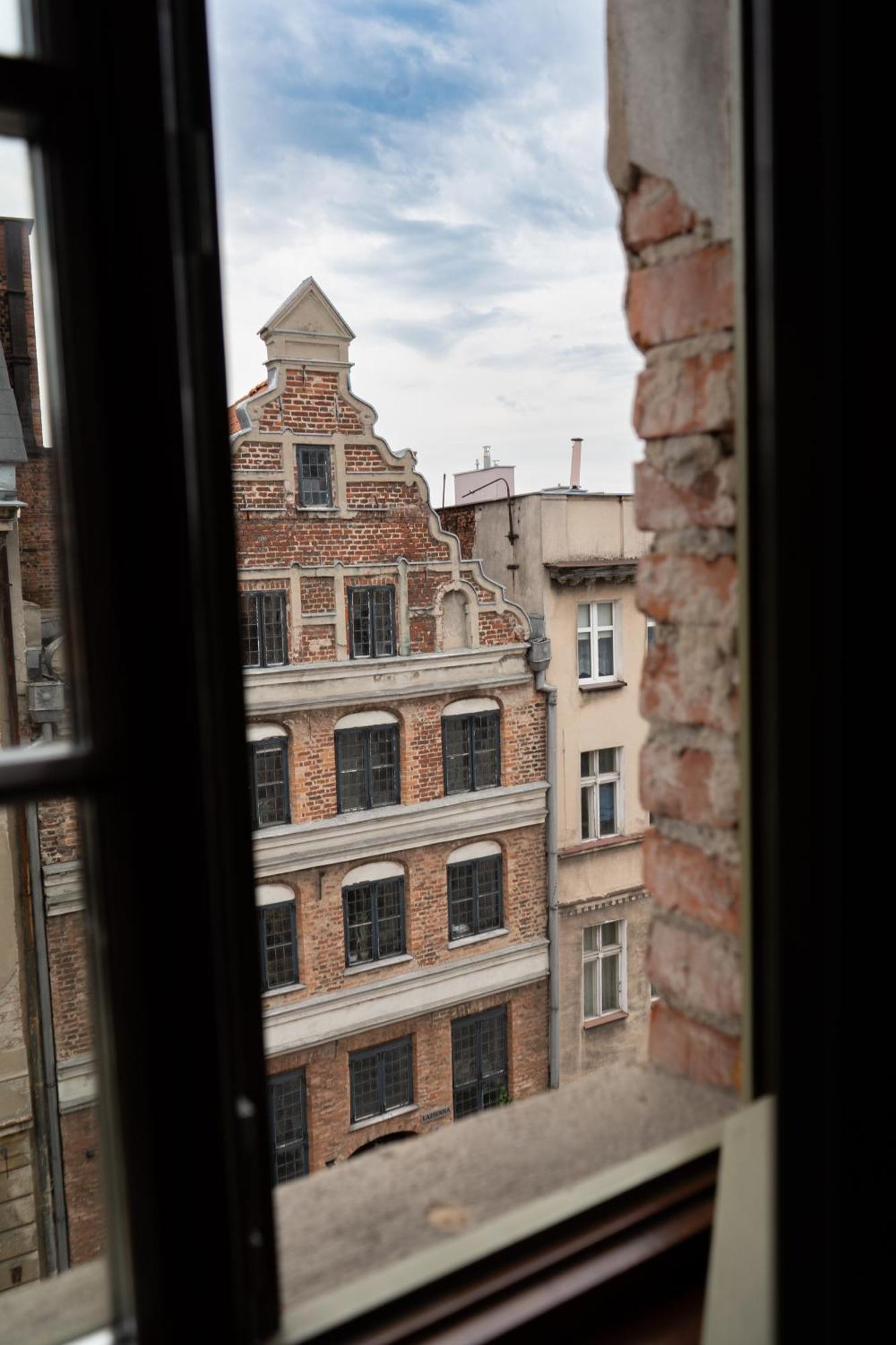 Gotyk Na Dotyk Z Tarasem Na Dachu Apartment ทอรูน ภายนอก รูปภาพ